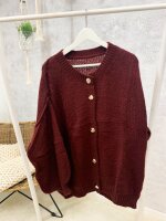Strickjacke mit Knöpfen