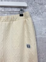 Strickhose Cori mit weitem Bein