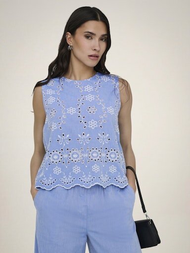 Top Marina mit Stickdetails